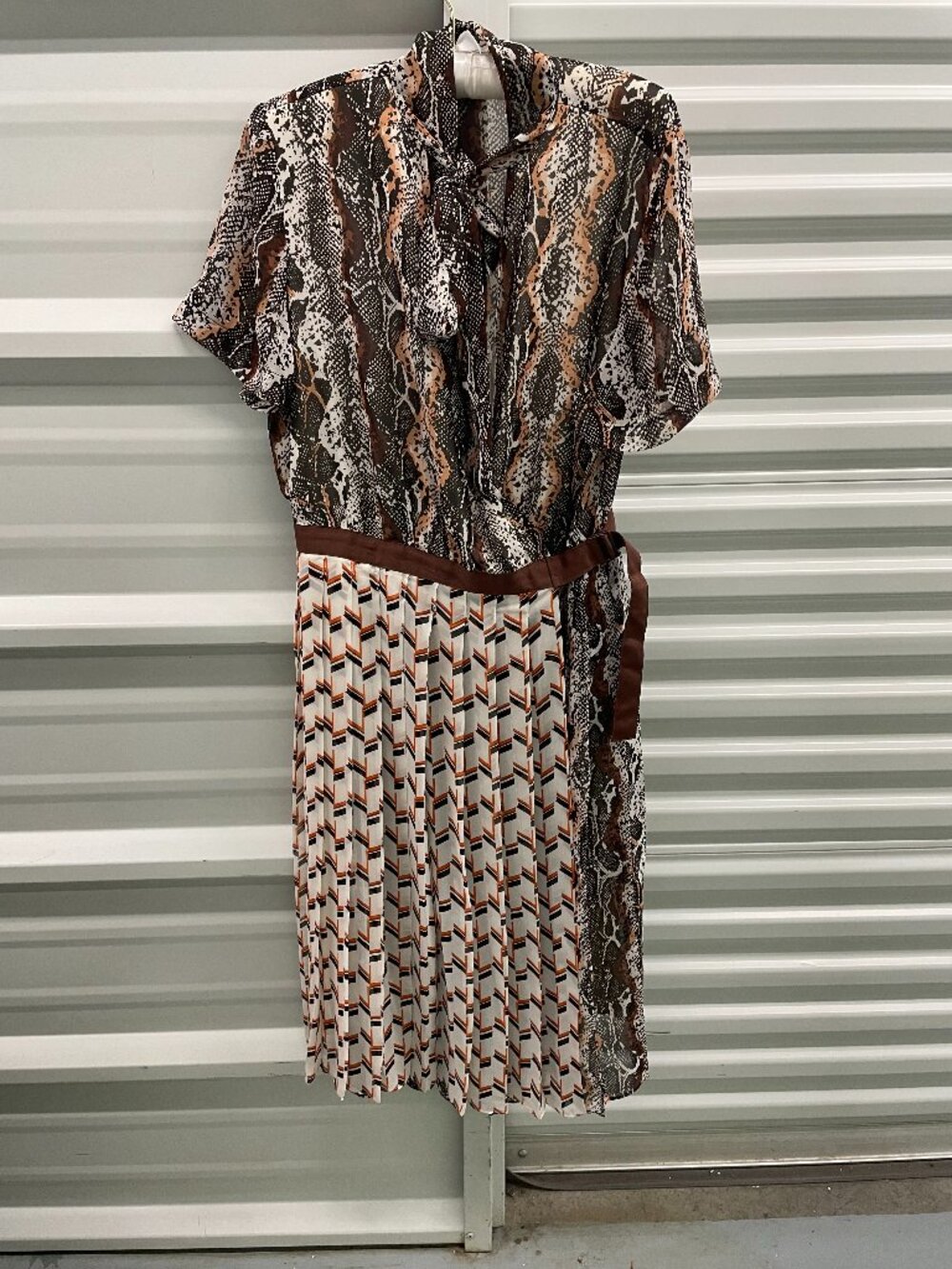 Eva Mendes New York & Company Faux Wrap Snake Print Pleated Midi Dress Size Larg